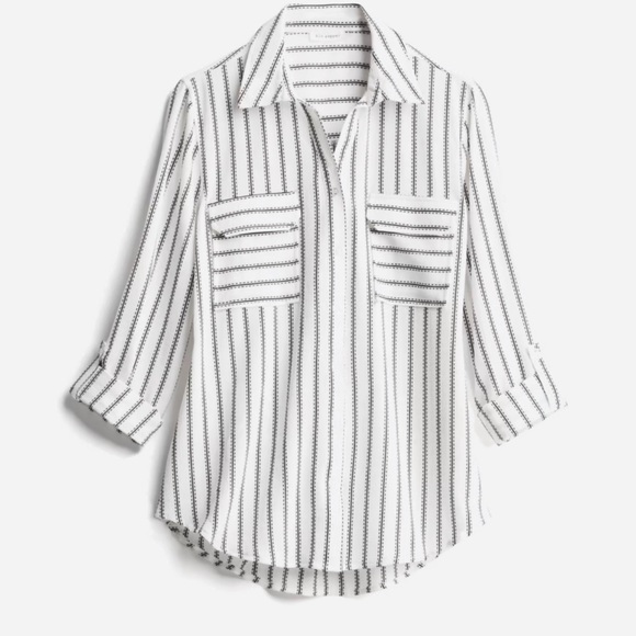 Blu Pepper Tops - NWOT: Landry Two Pocket Top